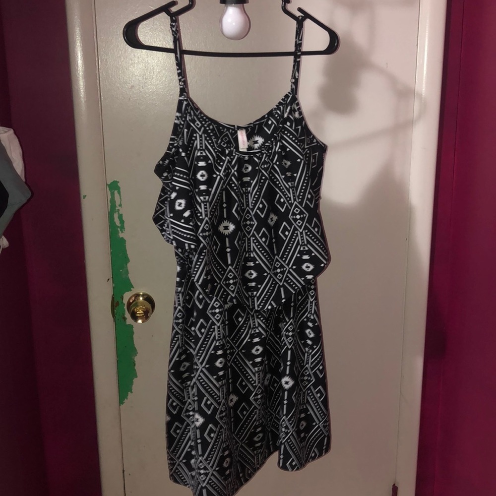 Nice summer dress!